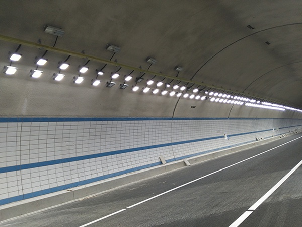 元亨照明LED隧道灯照明解决方案